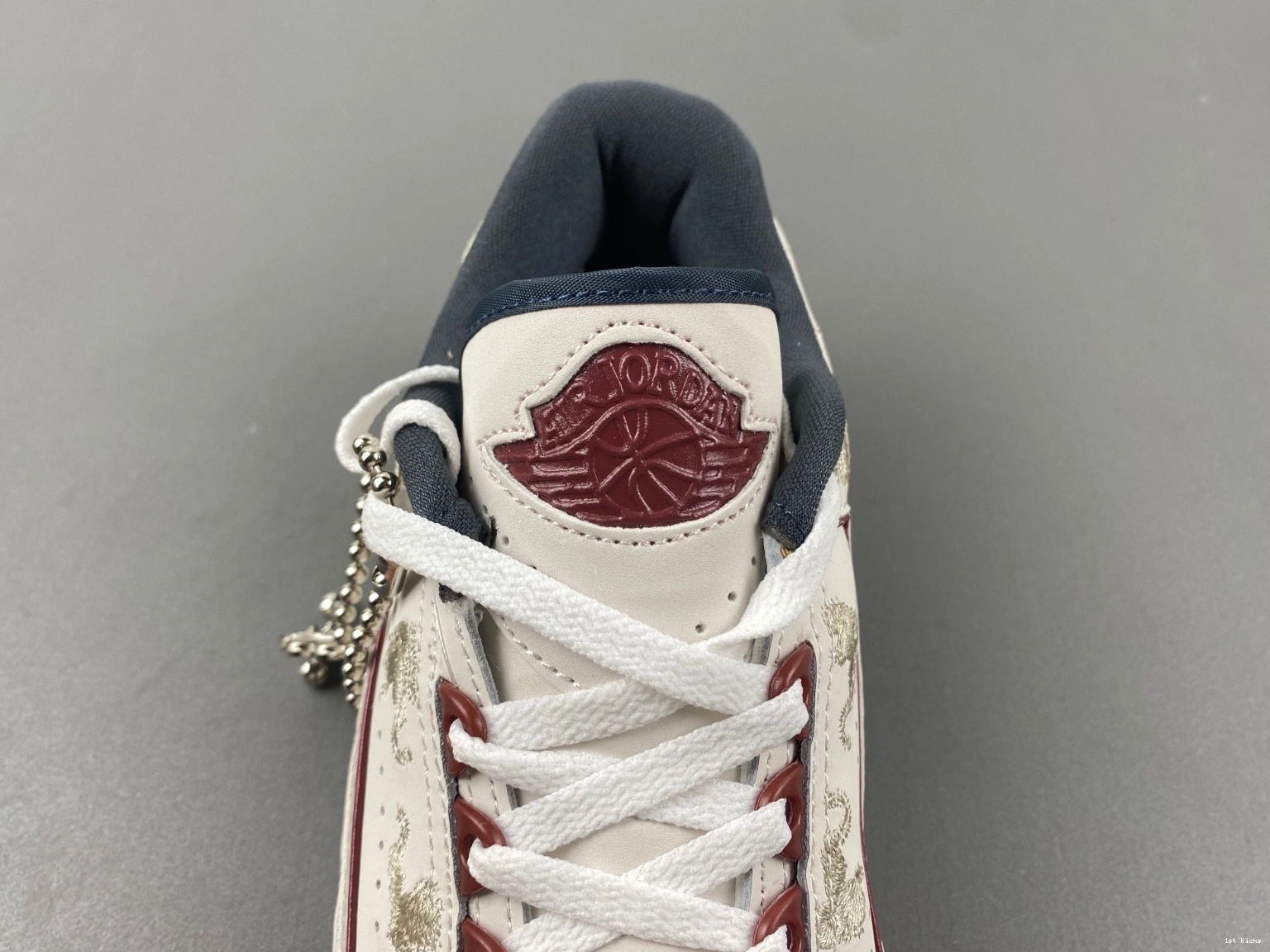 - Dragon the Retro 2 of Jordan Low Men's Year FJ3468-100 0217